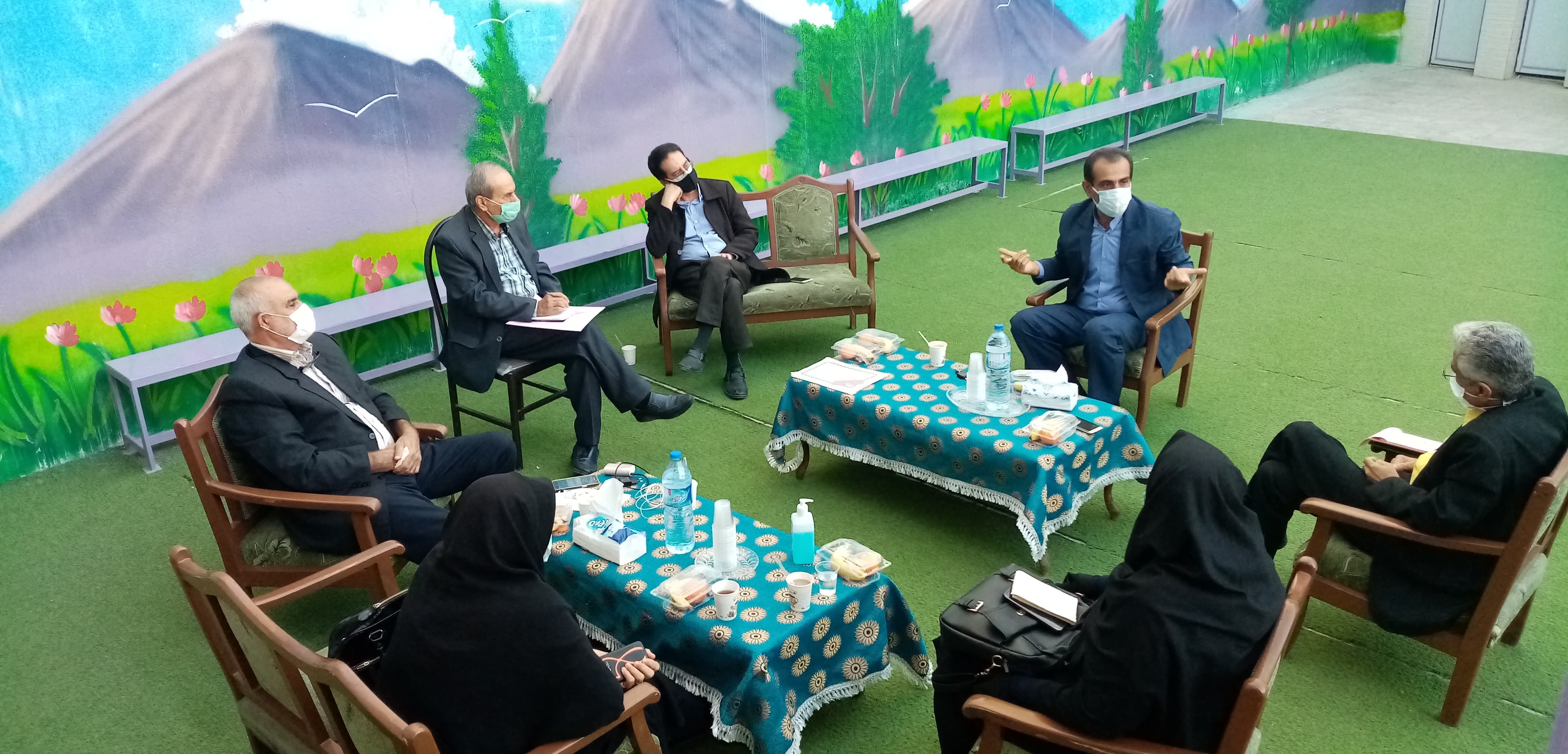 جلسه شورای موسسین